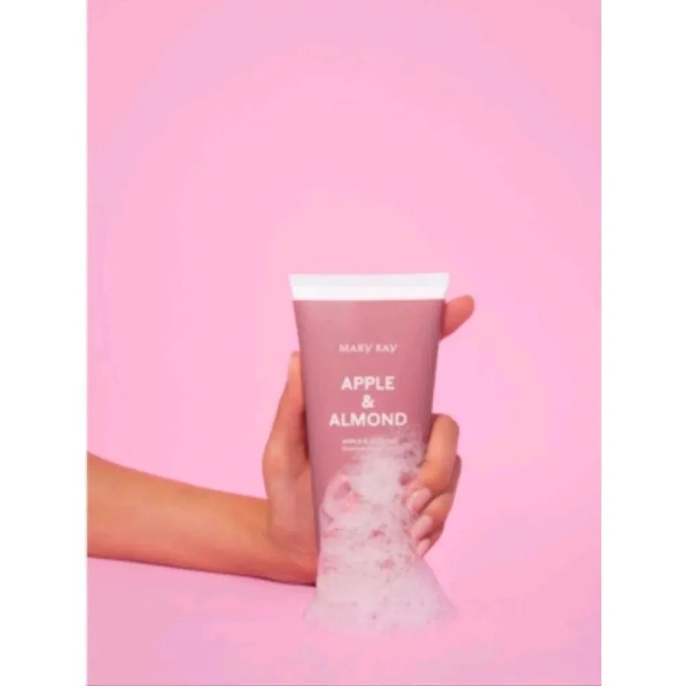 New!! Mary Kay® Apple & Almond Scented Shower Gel 6.7Fl.oz.( 200ml)
